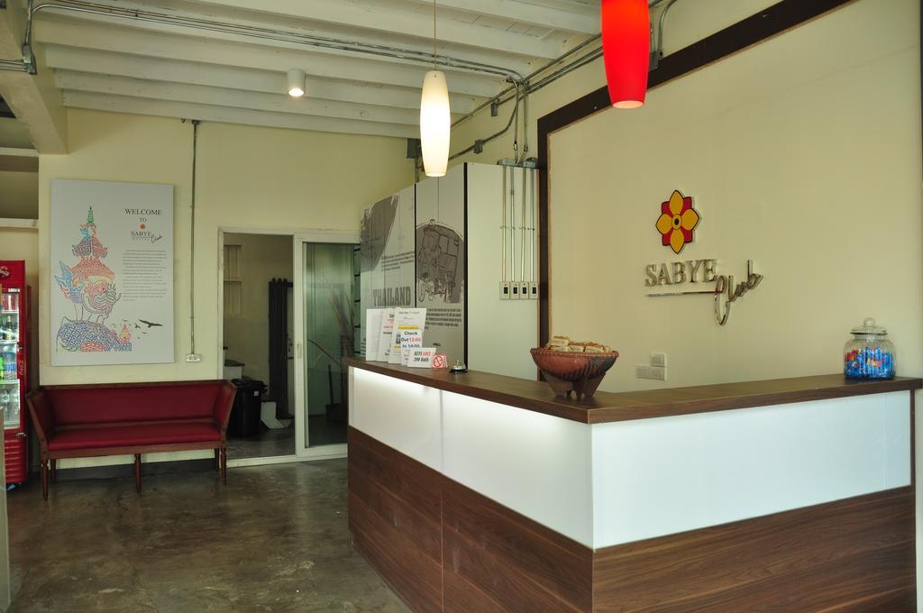 Sabye Club Hostel Bangkok Exterior photo