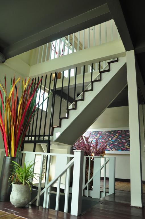 Sabye Club Hostel Bangkok Exterior photo