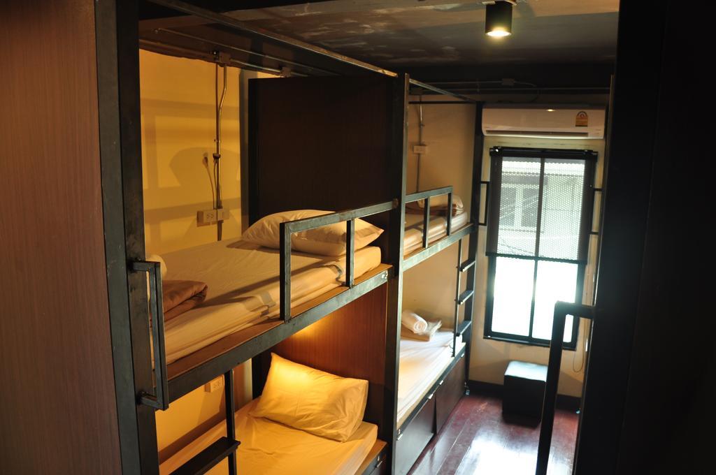 Sabye Club Hostel Bangkok Room photo